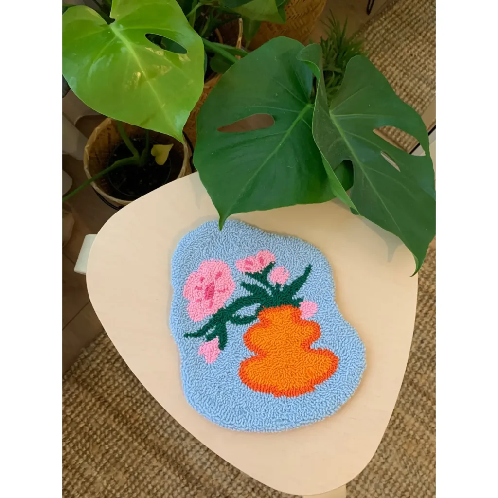 vase à fleure fond bleu muudland