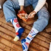 Chaussettes “Sushi Socks” de Sock Affairs — motif sushi japonais coloré, coton peigné doux, tricot sans couture pour confort optimal.