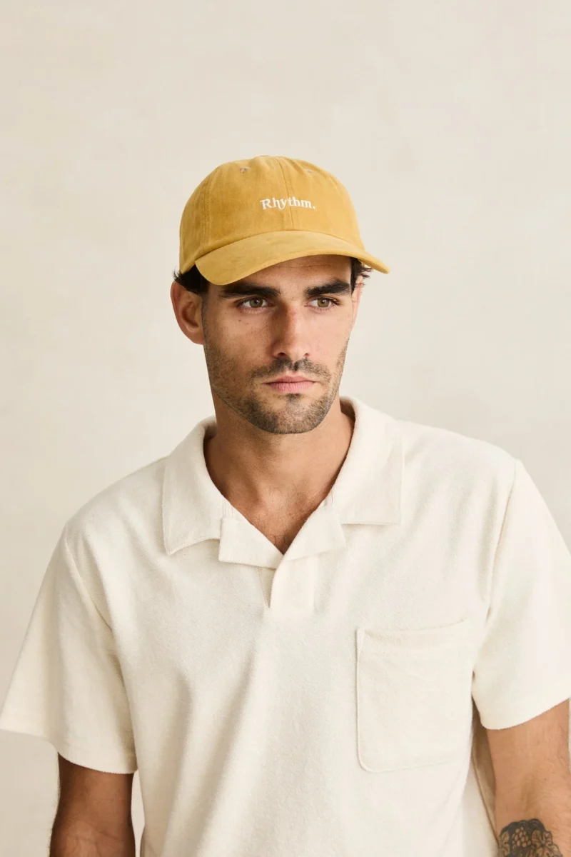 RHYTHM – CASQUETTE – ESSENTIAL BRUSHED TWILL CAP – Mustard