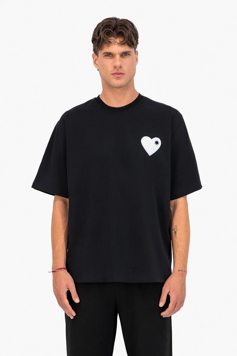 ADJ PARIS – T-SHIRT – CŒUR CHIC – NOIR / BLANC
